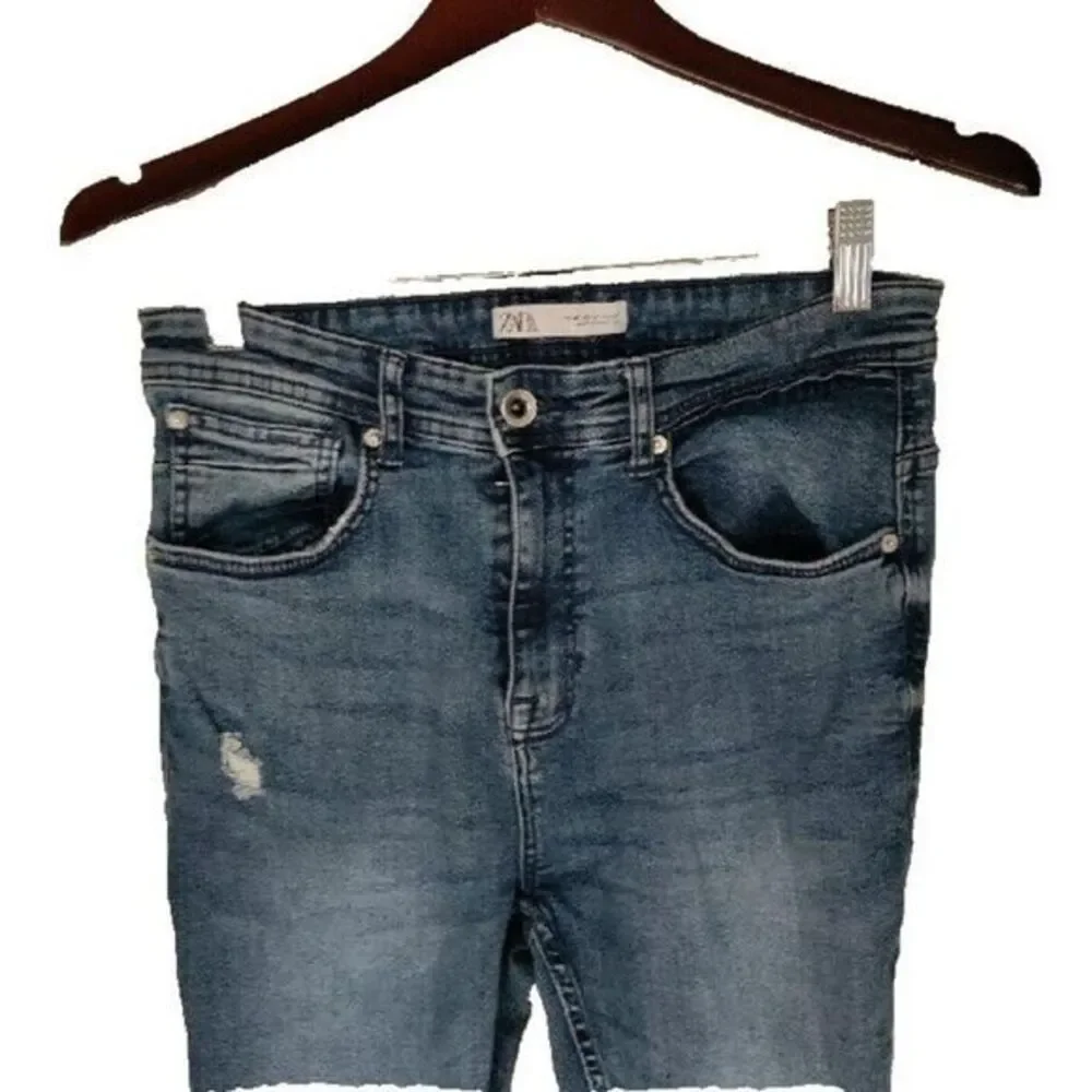 ZARA Jeans Women 31 Jeans Ripped Skinny Slim Tapered Legs Western Beach Casual - Picture 3 of 4